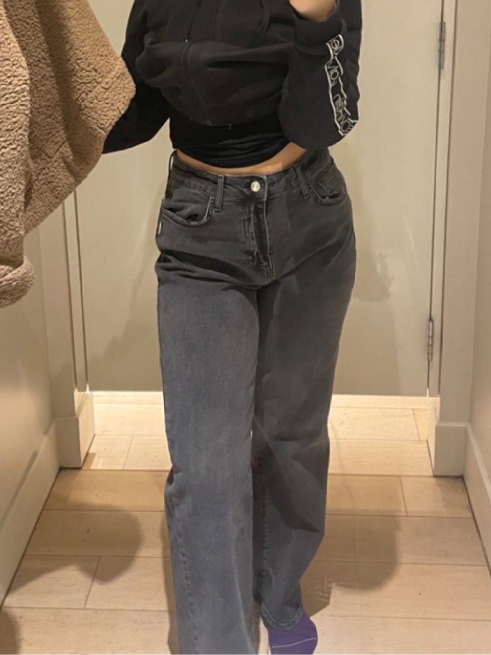 Women’s Forever 21 wash black Jeans